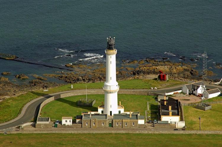 Aberdeen Lighthouse Cottages - Coastal, Dolphins Екстериор снимка