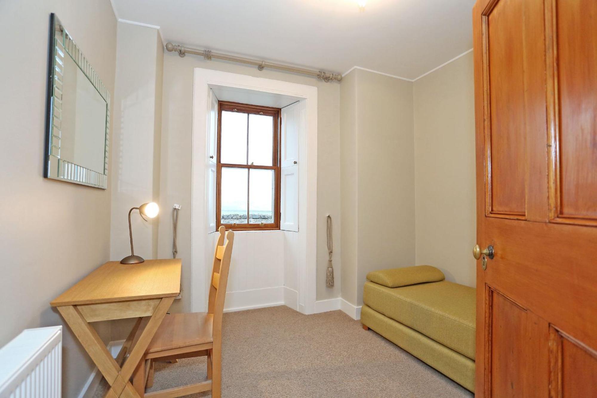 Aberdeen Lighthouse Cottages - Coastal, Dolphins Стая снимка